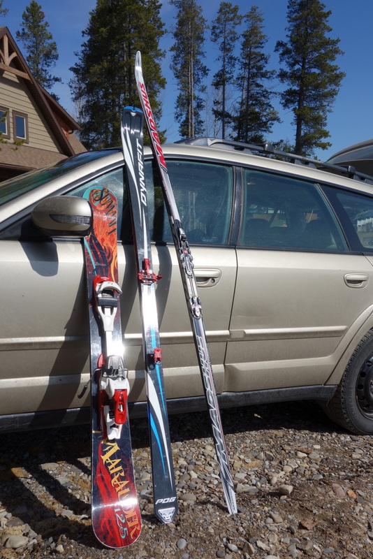 A comparison - fat skiboards, my new dynafits, nordic skis