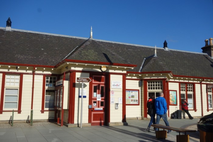 Aviemore train station
