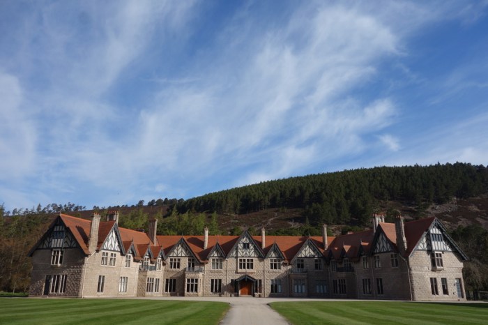 Spectacular Mar Lodge