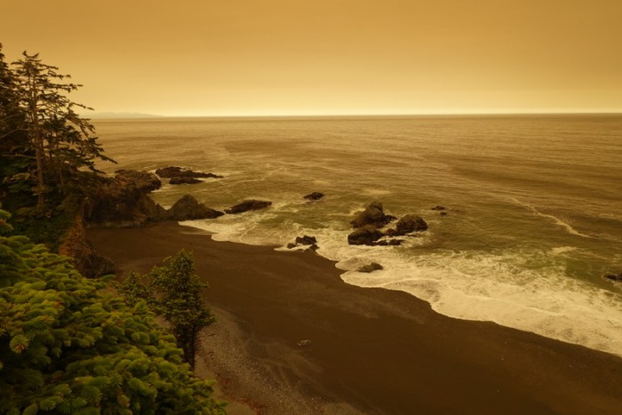 No filter - this is what it actually looked like after forest fire smoke blew in