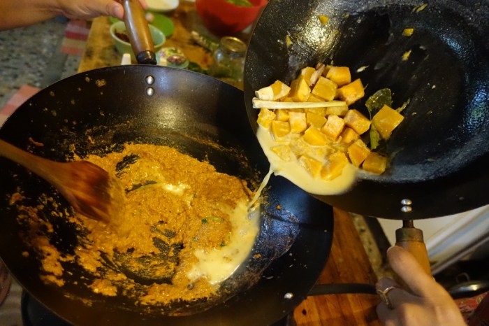 Cooking Geng Gari Fak Tong curry