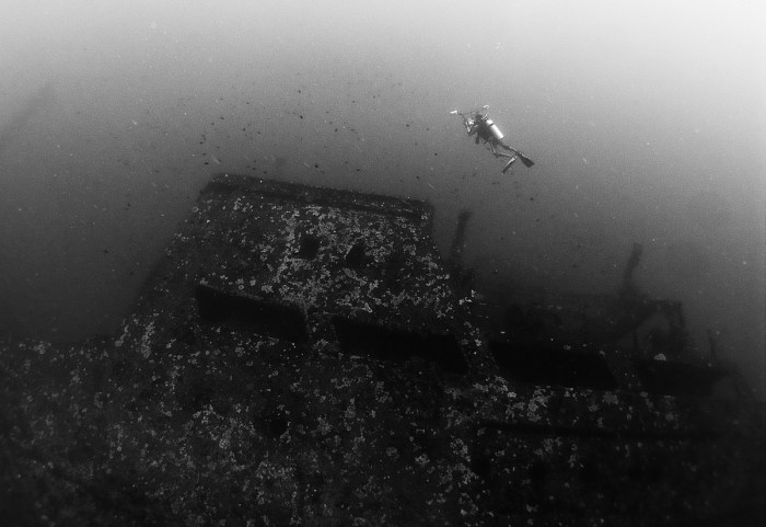 Floating above the Pecheur Breton Photo credit: Naren Gunasekera