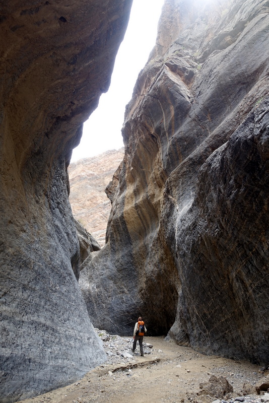 Marvelling at the narrows of Marble Canyon